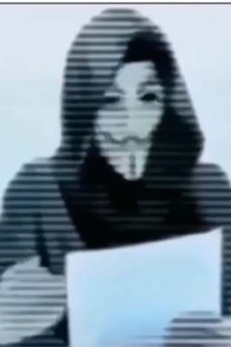 Anonymous annonce une guérilla et menace le porte-parole de Charles Michel