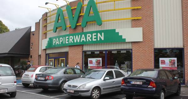 Vuurwerkdepot Vlakbij Politiebureau Aalst Hln Be