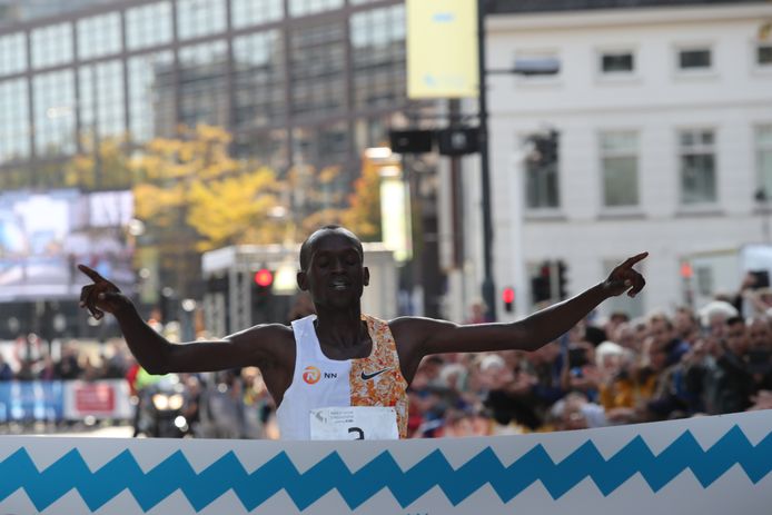 Laban Mutai wint Marathon Eindhoven