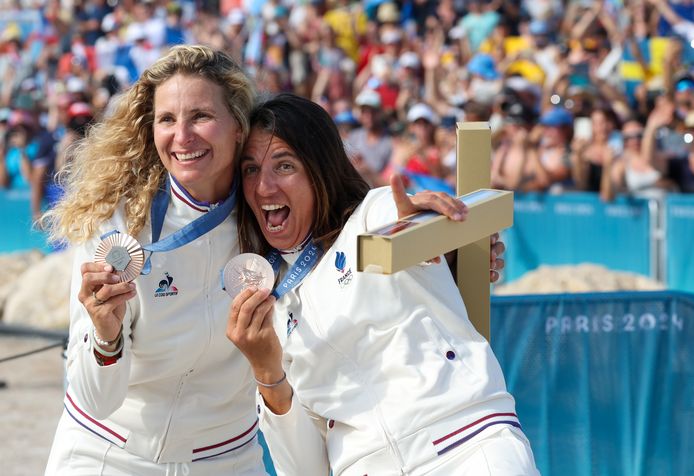 Matrozen Sarah Steyaert en Charline Picon.