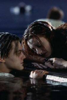 Titanic-regisseur James Cameron heeft eindelijk antwoord op dé vraag: had Jack kunnen overleven?