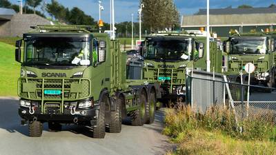 550 nieuwe vrachtwagens Nederlandse Defensie zijn te hoog, mogen weg niet op