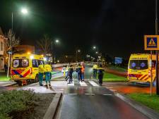 Traumahelikopter landt in Geertruidenberg voor aangereden fietser