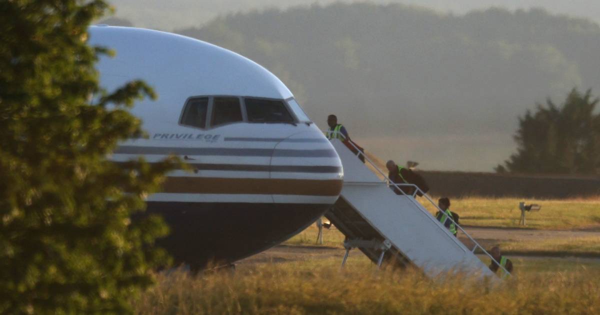 Corte Europea dei Diritti Umani ferma severamente l’espulsione di migranti dal Regno Unito verso il Ruanda |  All’estero