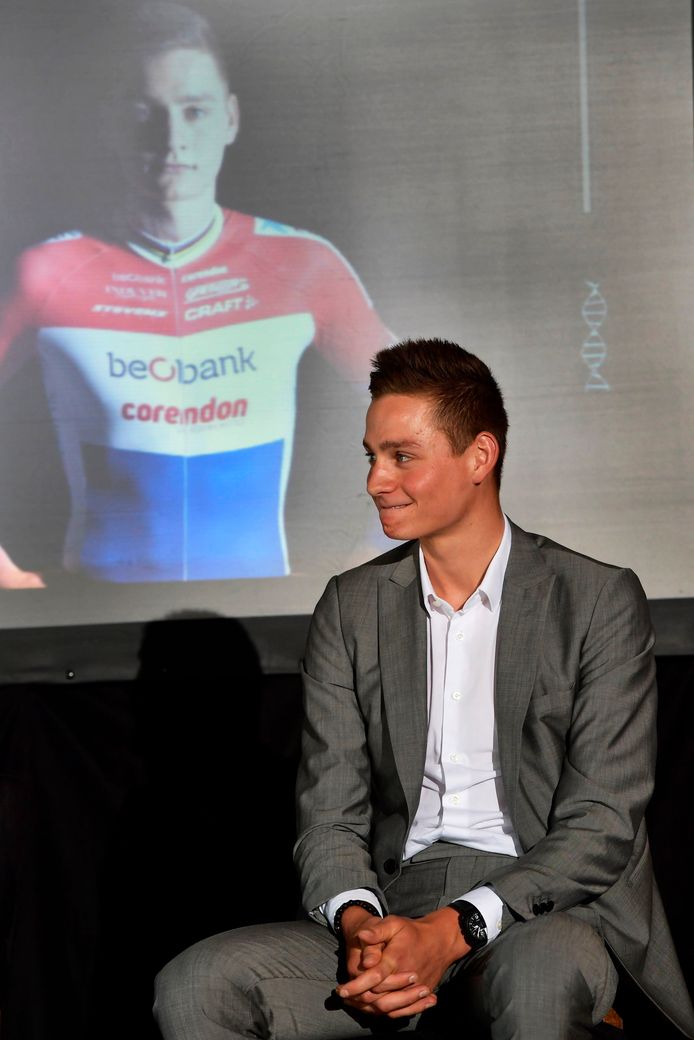 Mathieu Van Der Poel Kondigt Comeback Aan Foto Ad Nl