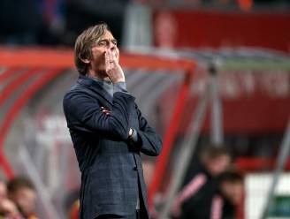 Phillip Cocu-effect blijft uit met pak slag van Vitesse bij FC Twente: ‘Nee, ik ben niet geschrokken’