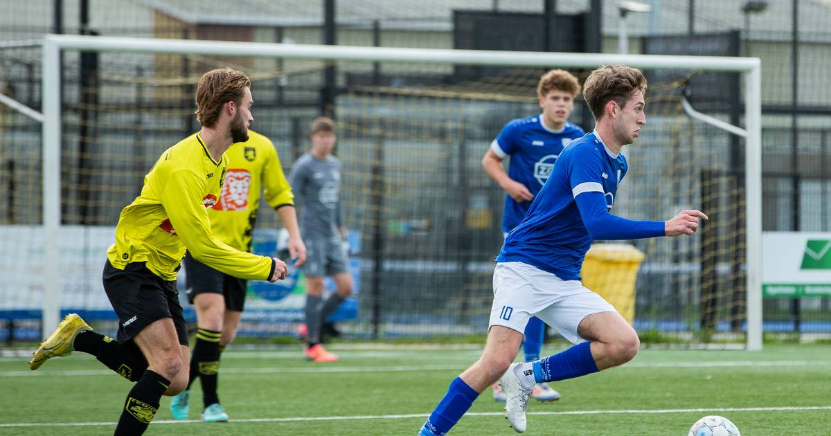 Ondanks rode kaart boekt Leones tegen Woezik eerste competitie, duels Astrantia en Milsbeek afgelast