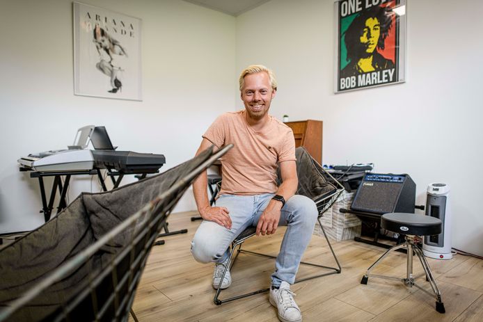 Joost Visser is opgetogen over het nieuwe onderkomen van de Popschool Twenterand.