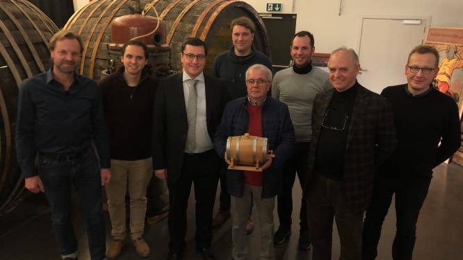 Jacques (73) ontvangt prestigieuze Lambic Award van HORAL: “Hij zorgde voor bescherming van onze bieren. Intussen is productie vertienvoudigd”