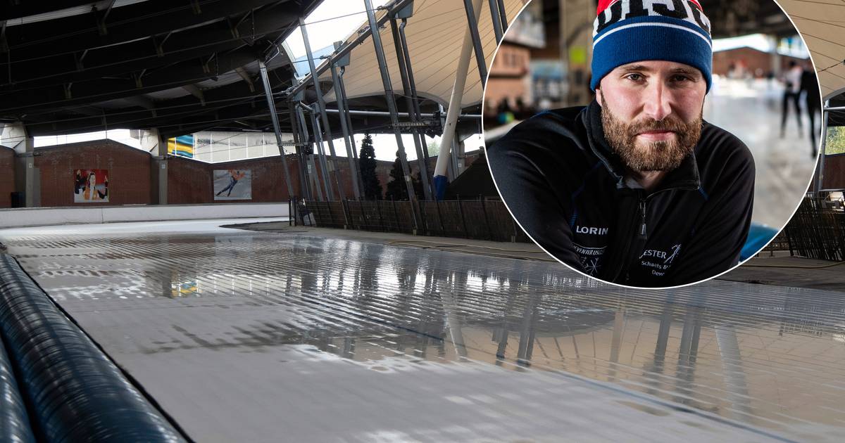 Disappointed Skaters in Deventer as Ice Rink Remains Closed