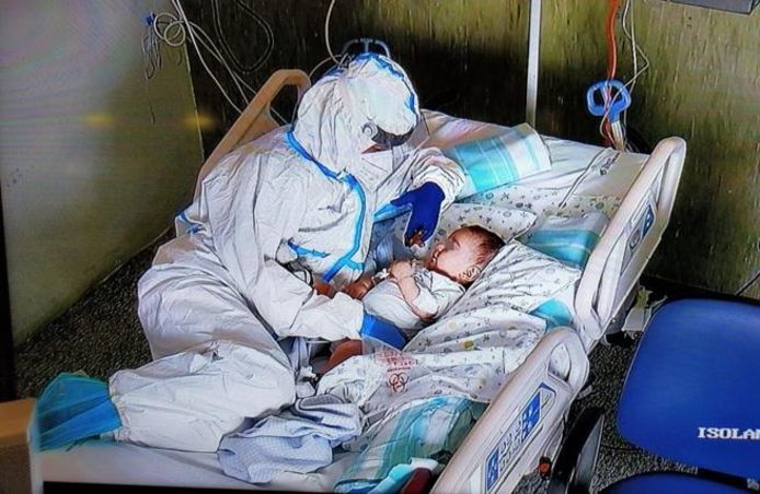 Matteo Maurizio Pinti, zeven maanden oud, in het ziekenhuis van Ancona