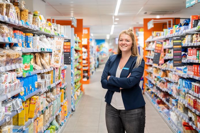 Rosanne Rip-Tijssen werd servicemanager in een supermarkt.