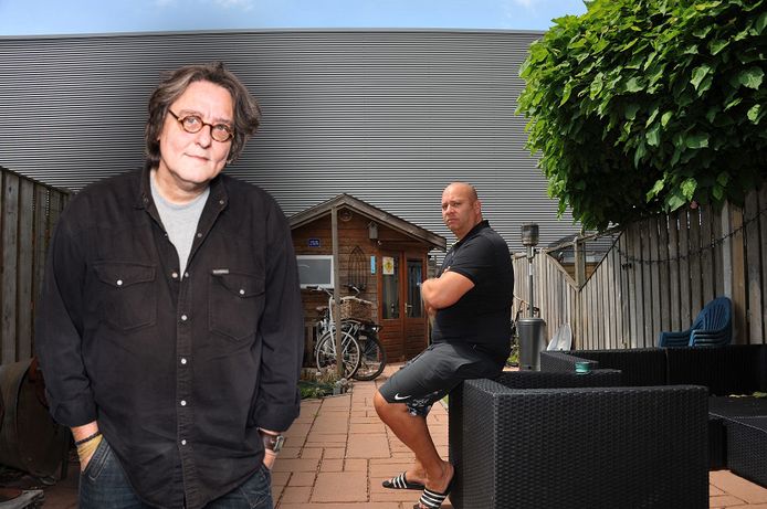 Kees Thies over de enorme loods in de tuin van Edwin de Visser