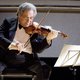 Het speelgemak en het vlotte leven van vioolvirtuoos Itzhak Perlman zijn in beeld gevangen