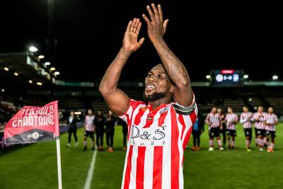 Primeur Royston Drenthe helpt Sparta aan zege