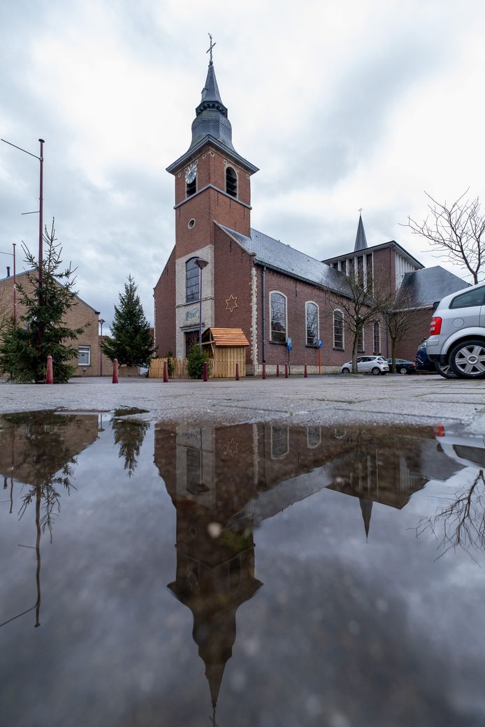 Ook de omgeving van de Sint-Johannes en Amanduskerk in Oppuurs wordt aangepakt. © David Legreve