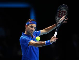 Federer na setwinst bij laatste vier ATP Finals