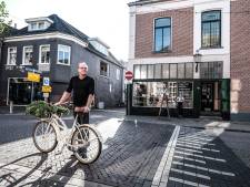 Kees Hensen opent midden in de coronacrisis een hotel: ‘We zijn vrijheid kwijt omdat we in angst leven’