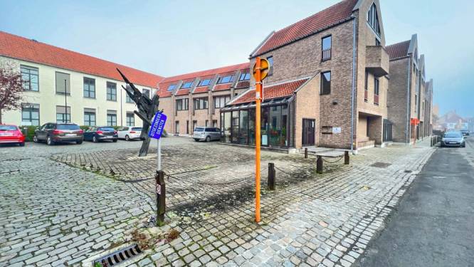 Stadsbestuur van Brugge toont interesse in pand van Regie der Gebouwen: “Ideale plek voor woonproject”