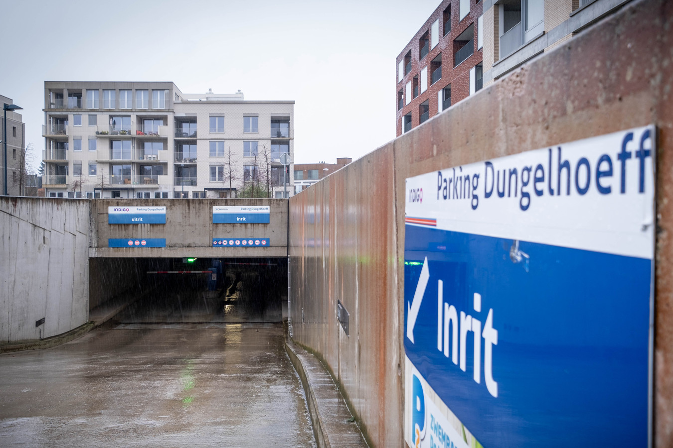 Ondergrondse parking Dungelhoeff slachtoffer van eigen succes stad en Indigo bekijken hoe ze