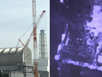 Kijk hoe in kernreactor Fukushima brandstof uit koelwater wordt gehaald