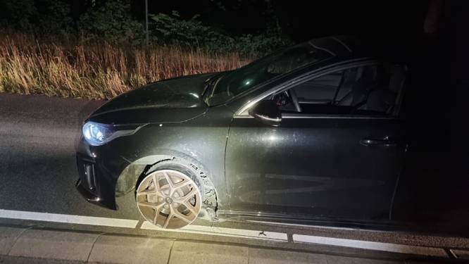 Dronken automobilist veroorzaakt vonkenregen in Lochem