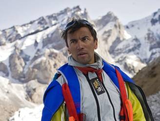 Wereldberoemde basejumper Valery Rozov maakt fatale sprong vanop 6.700 meter