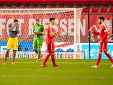 Doelman Lars Unnerstall redt punt voor FC Twente tegen Feyenoord