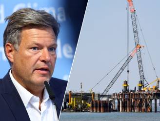 Duitsland wil rond jaarwisseling drijvende LNG-terminals in gebruik nemen