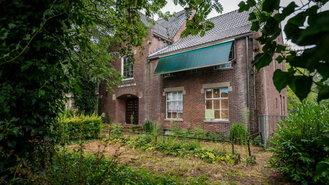 Groeiende zorgen om mavo Sint-Jan: schoolgebouw aan Fraterspark kwijnt weg