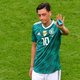 Mesut Özil stapt uit Mannschaft: "Als we winnen, ben ik Duits. Als we verliezen, ben ik immigrant"