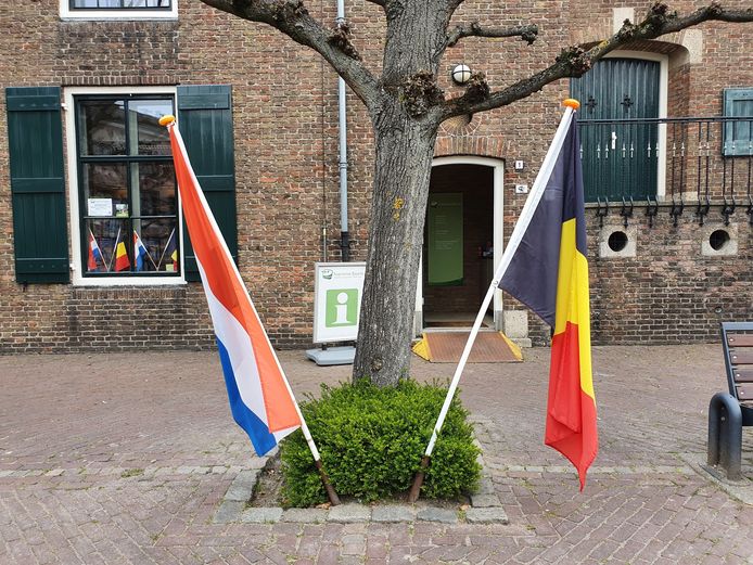Een innigere samenwerking tussen Baarle-Nassau en Baarle-Hertog was een van de speerpunten van Keerpunt'98 en dat is dit jaar gerealiseerd met de totstandkoming van de Benelux Groepering Territoriale Samenwerking (BGTS).