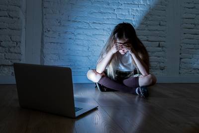 Licht verstandelijk beperkte jeugd vaker slachtoffer van sexting, grooming en cyberpesten