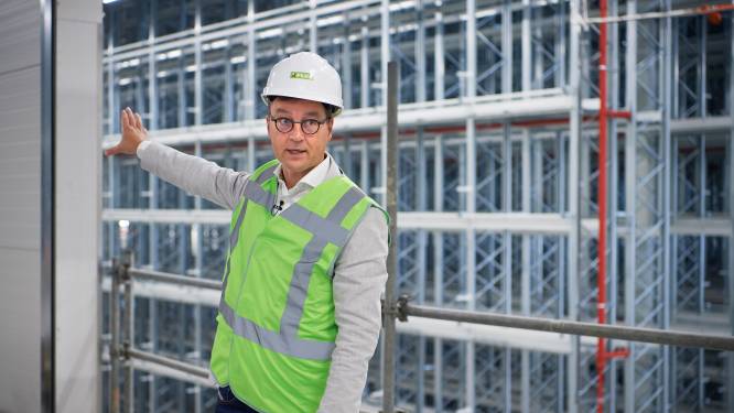 Amper handjes nodig in het nieuwe distributiecentrum van Plus in Oss
