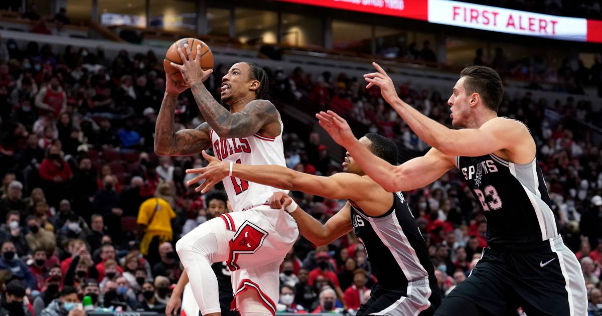 DeMar DeRozan membuat penggemar Chicago Bulls memimpikan kejuaraan dengan seri hebat |  olahraga lainnya