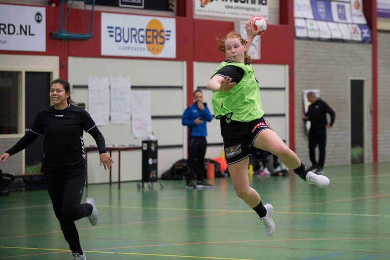 Twee graden beweging gezagvoerder WK handbal van start: heeft de Nederlandse jeugd de toekomst?