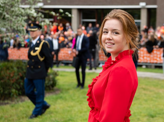 Prinses Alexia, de middelste dochter van koning Willem-Alexander en koningin Máxima, viert vandaag haar veertiende verjaardag.