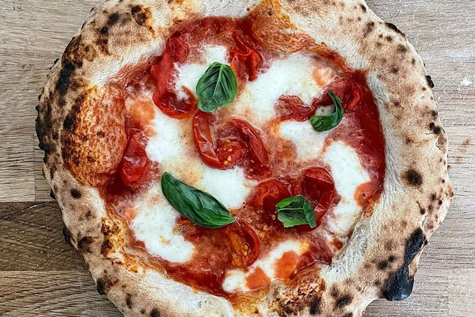Een van de pizza’s die Saartje en Nick verkopen.