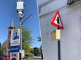 Een camera houdt de verkeersstroom in de garen in de fietsstraten in Melle centrum en doorrijdend vrachtverkeer wordt geteld.