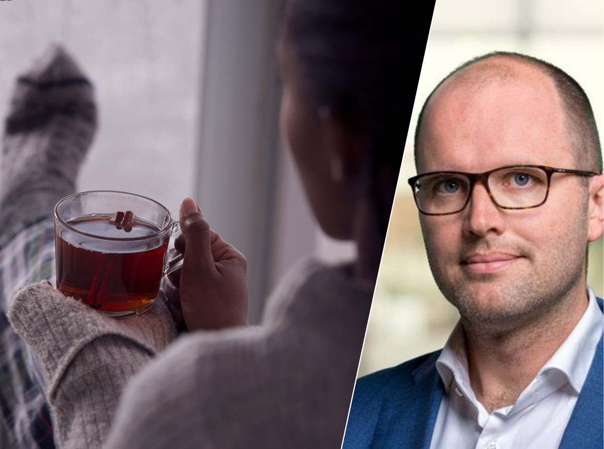 Bord magazijn met veiligheidsbril en schoenen verplicht kopen