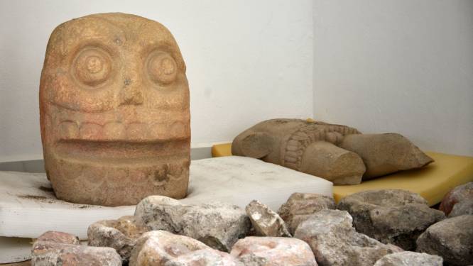 Tempel Mexicaanse vruchtbaarheidsgod blootgelegd waar gruwelijke rituelen plaatsvonden: hogepriesters vilden menselijke offers en trokken hun huid aan
