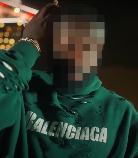 Nederlandse rapper (26) die moeder in Spanje doodde 
‘schoot eerder man neer op feest in Suriname’
