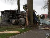 Ravage na ongeval op N346 bij Lochem, chauffeur wil niet naar ziekenhuis