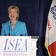 Hillary Clinton maakt sprong voorwaarts op concurrentie