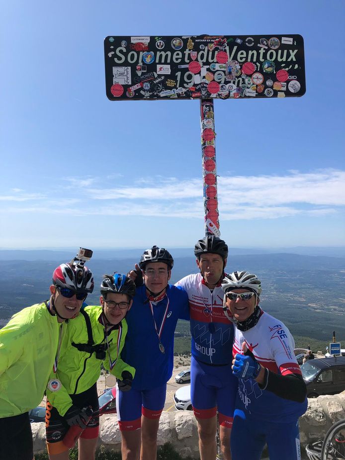 Montessori Leerlingen Halen 18 000 Euro Op Door Mont Ventoux Te Beklimmen Nijmegen E O Gelderlander Nl