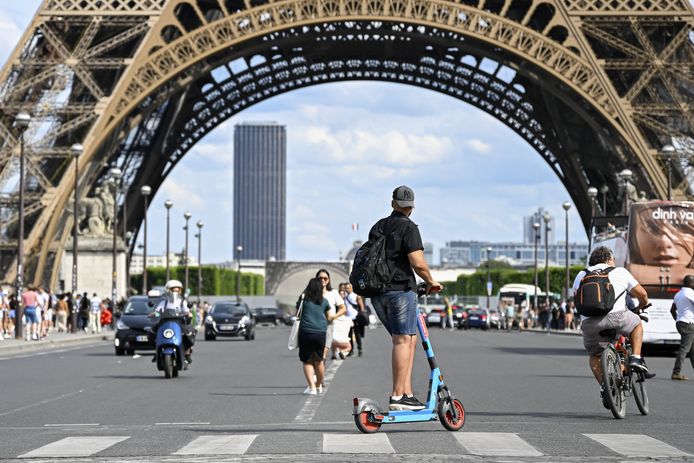 Les trottinettes électriques en libre-service à Paris, c'est fini