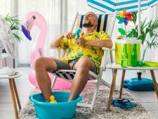 Airco aan en naakt slapen? Of toch maar een pyjama aan? Zo kom je de hitte door
