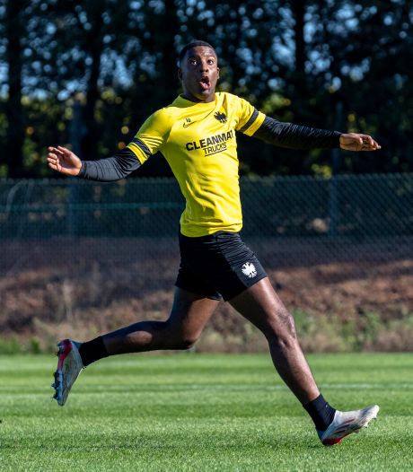 Tussenbalans Vitesse: met vertrek Bazoer wordt Europees ticket nog helse klus