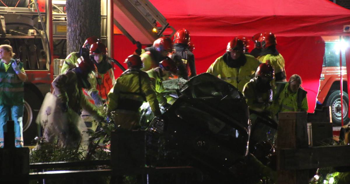 Twee doden bij ernstig auto-ongeval Stadskanaal.