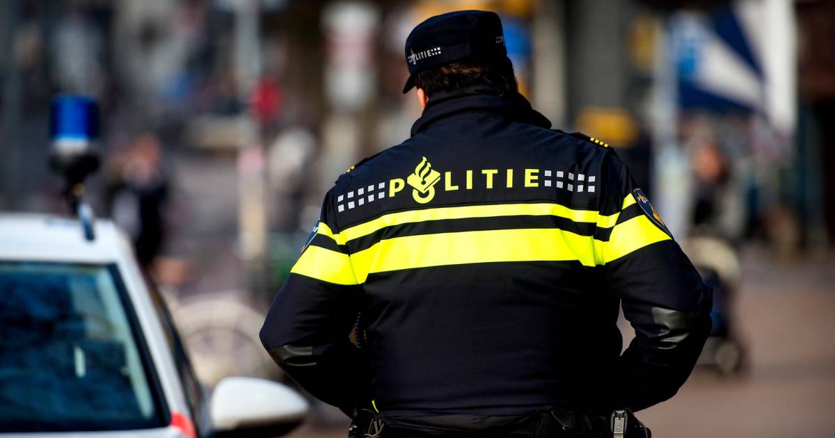 Politie-uniformen gestolen uit stomerij, politie is bang voor misbruik.